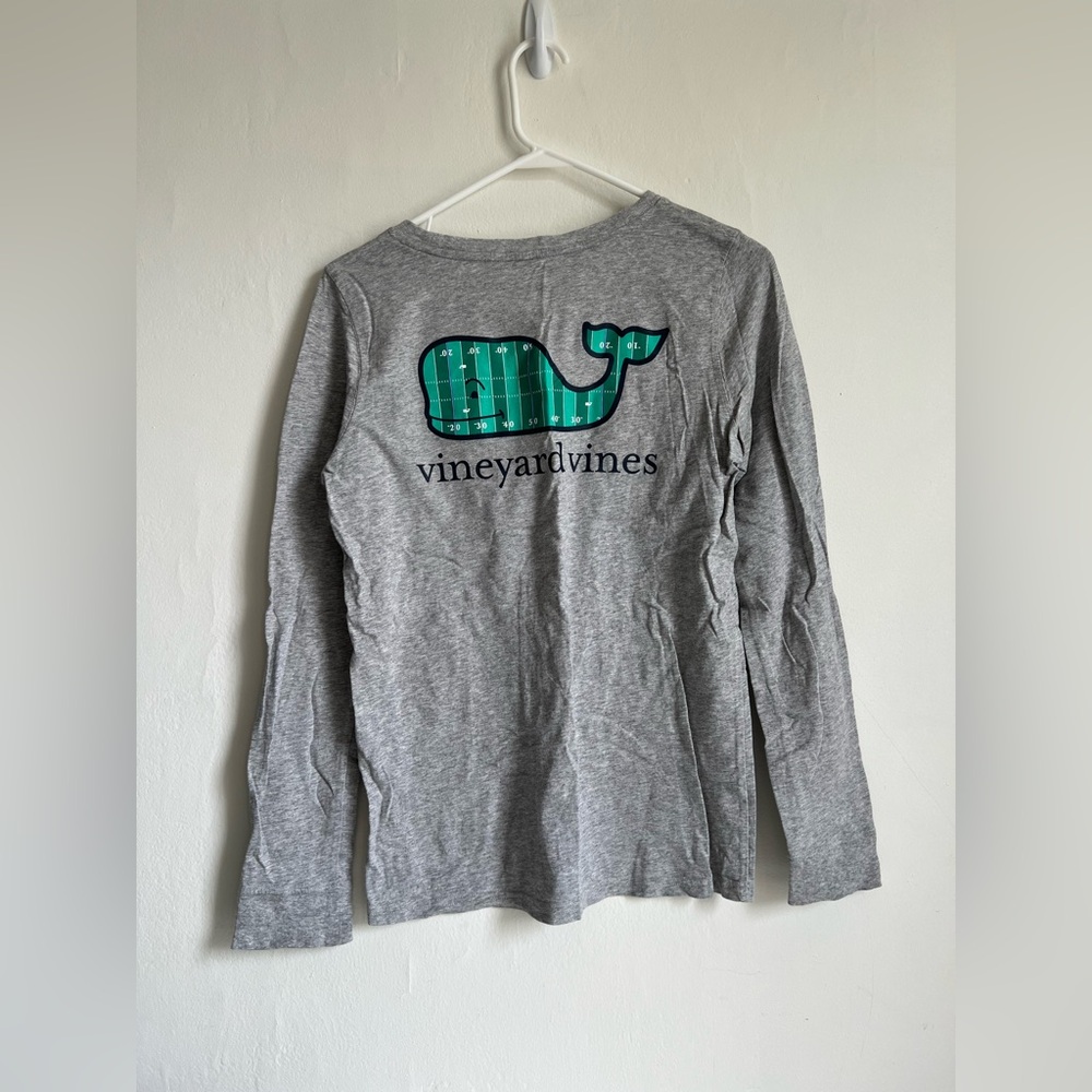 XS vineyard vines Women’s football long sleeve whale logo tee gray tshirt extra